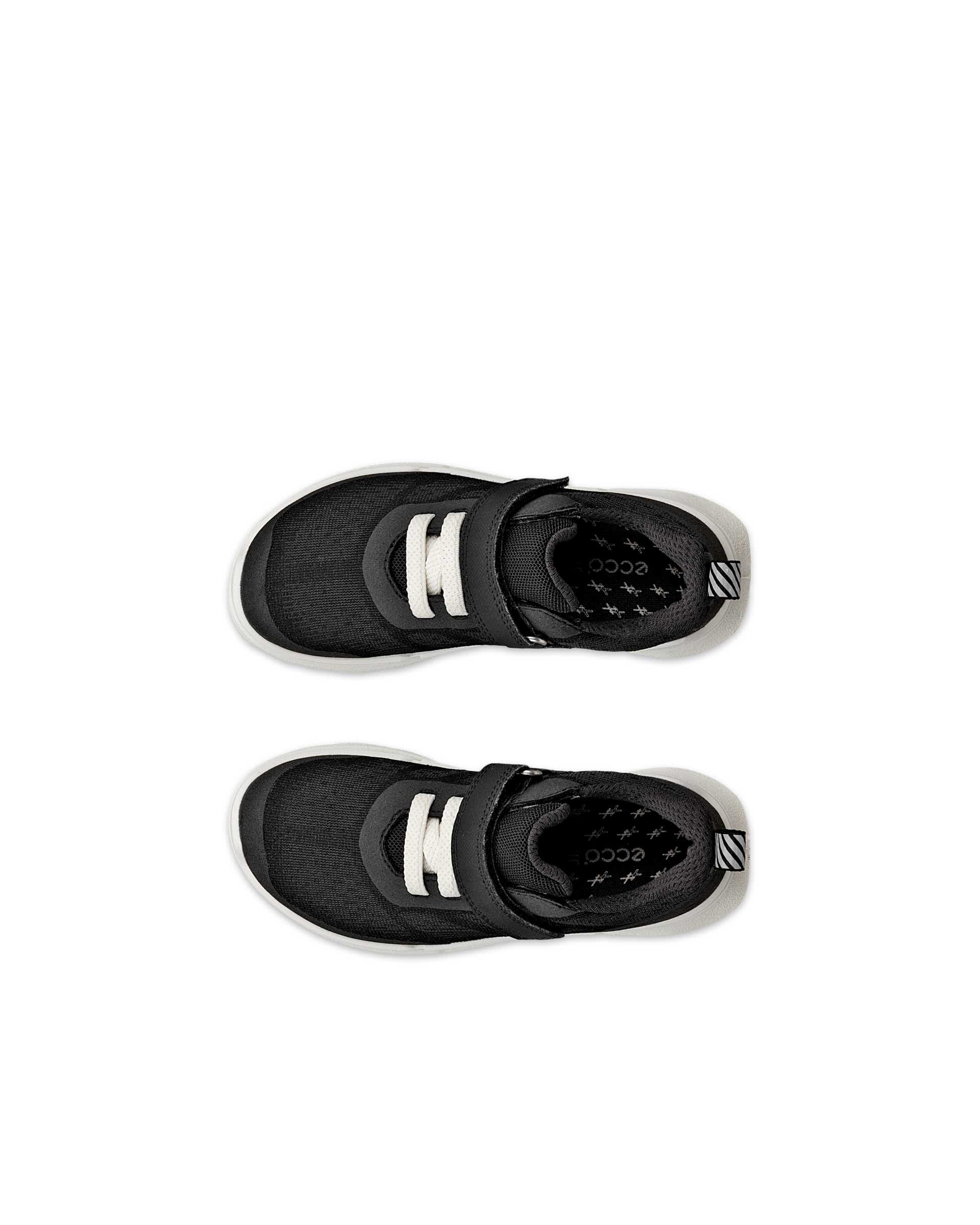 Zapatillas de montaña de tela ECCO® BIOM 2.2 para niño/a - Negro - Top left pair