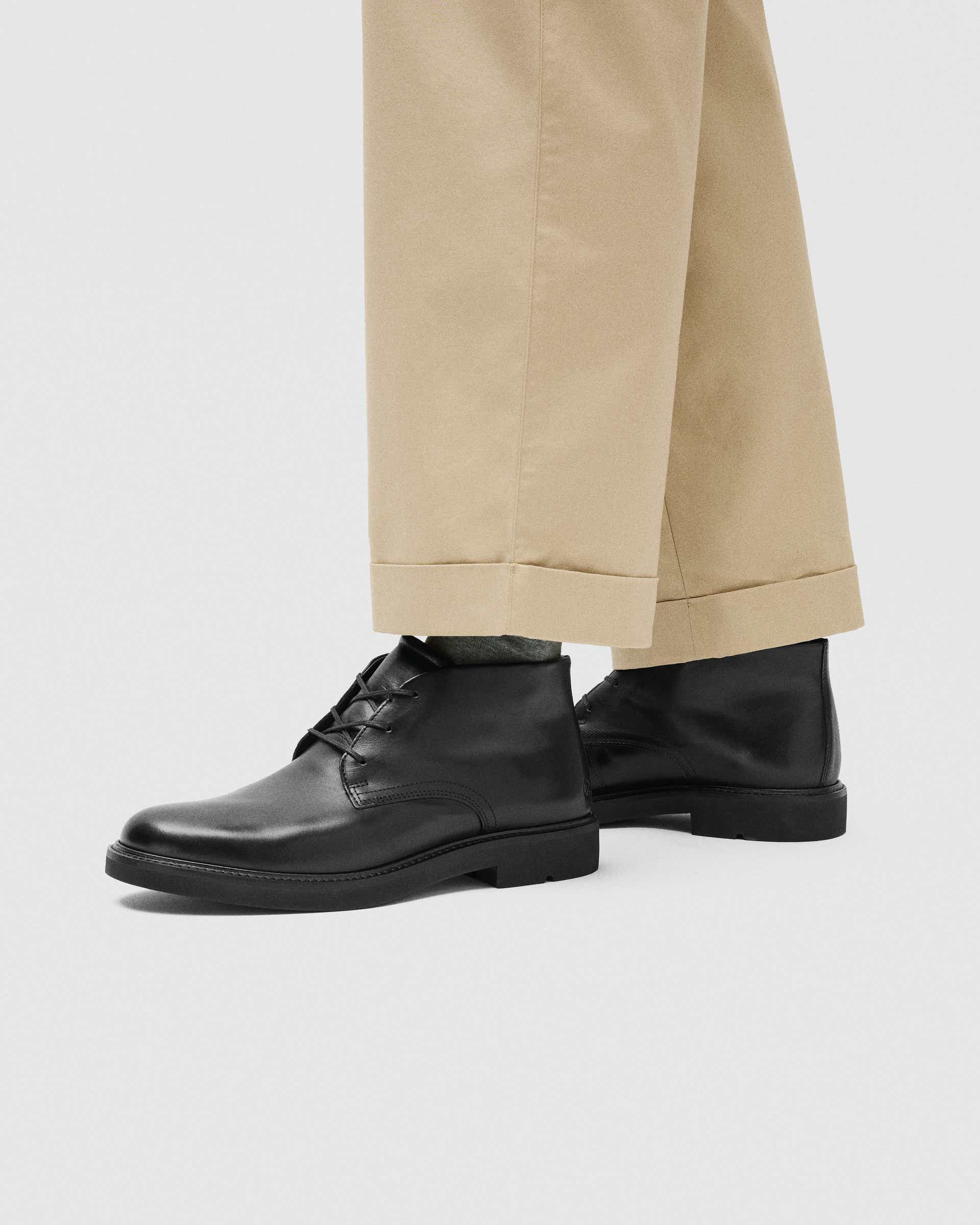 Men's ECCO® Metropole London Leather Chukka Boot - Black - Lifestyle image-1