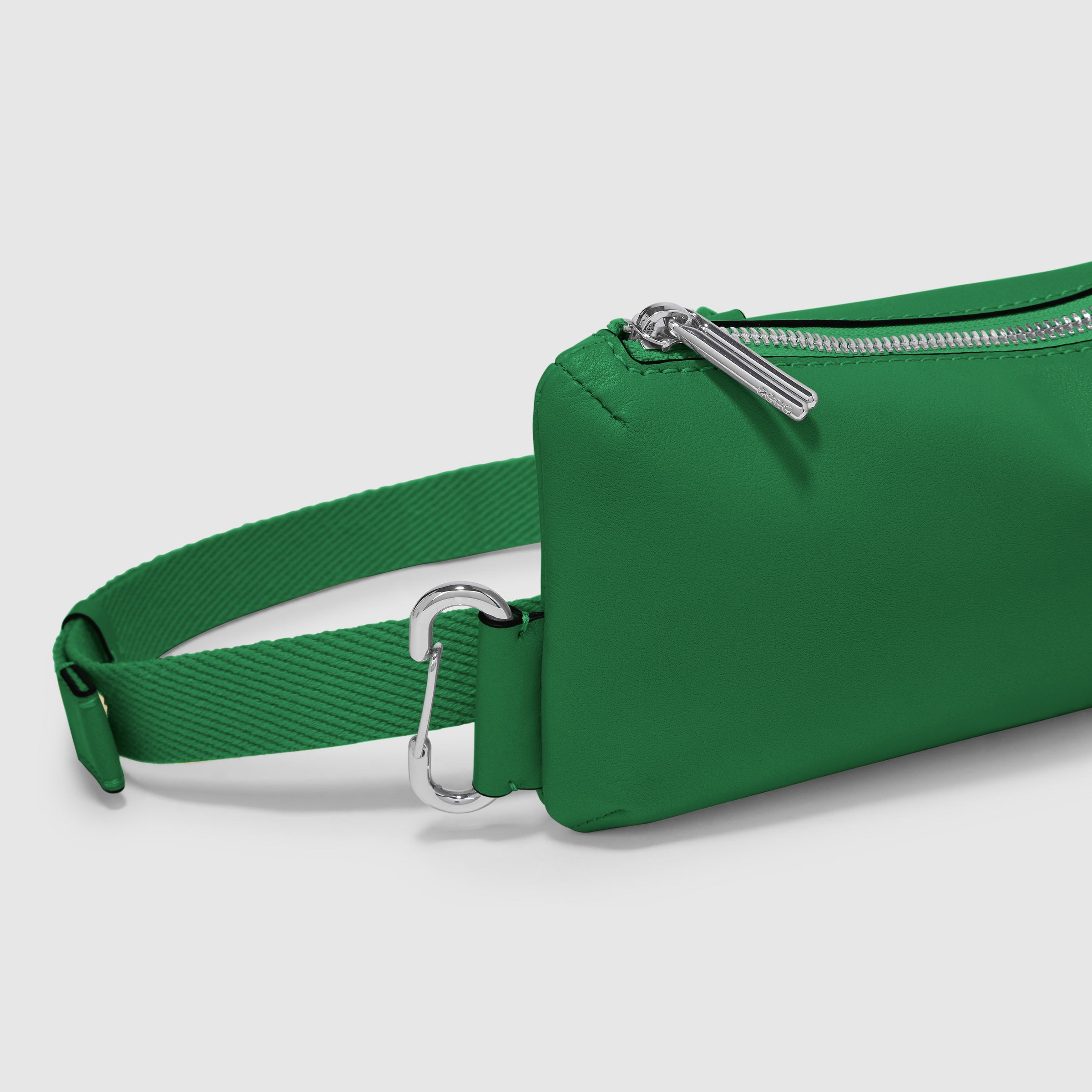 ECCO® Pillow Leather Waist Bag | Green