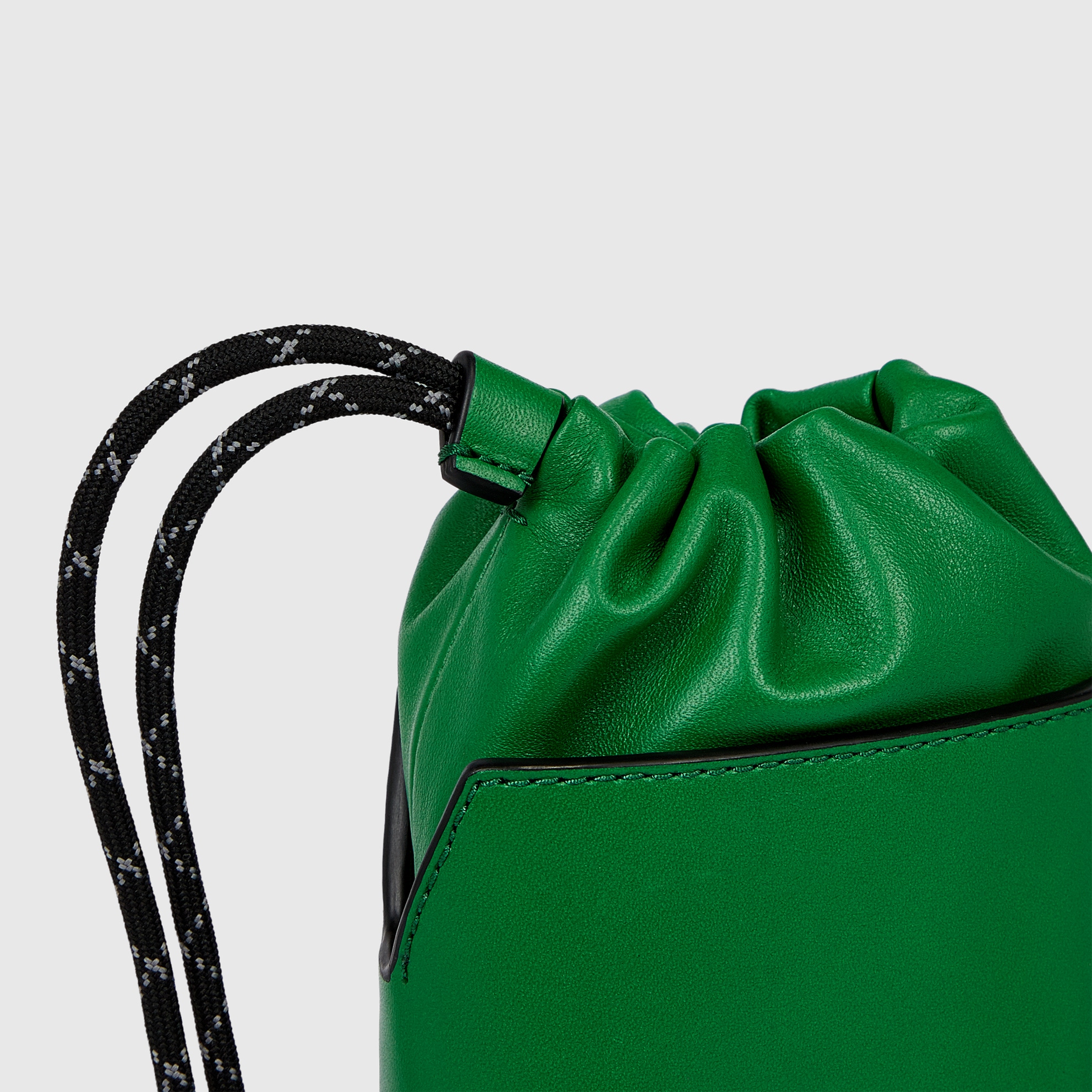 ECCO® E Leather Crossbody Bag - Green - Detail-1