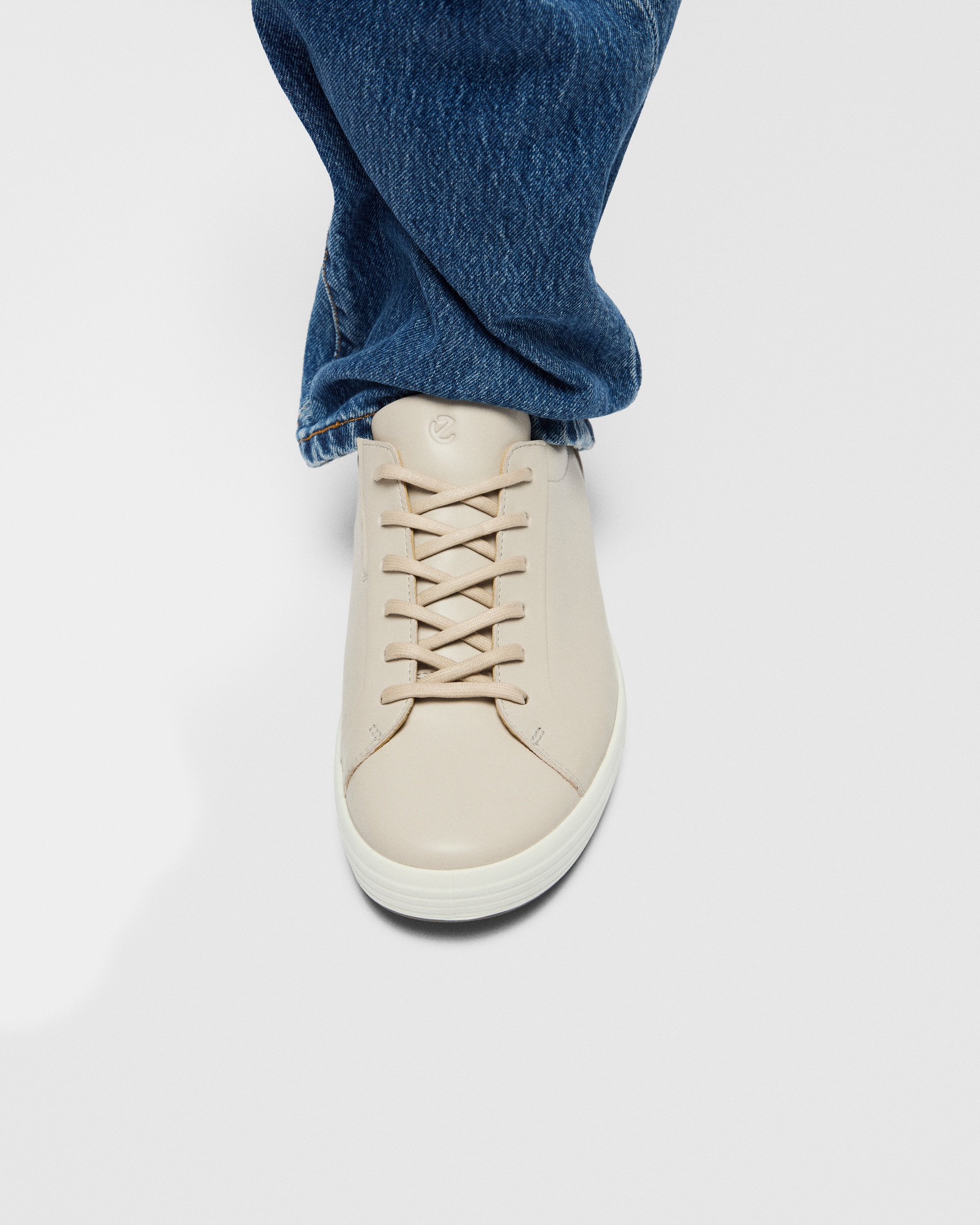 ECCO® Soft 7 nahast vabaajajalats meestele - Hall - Lifestyle image-1