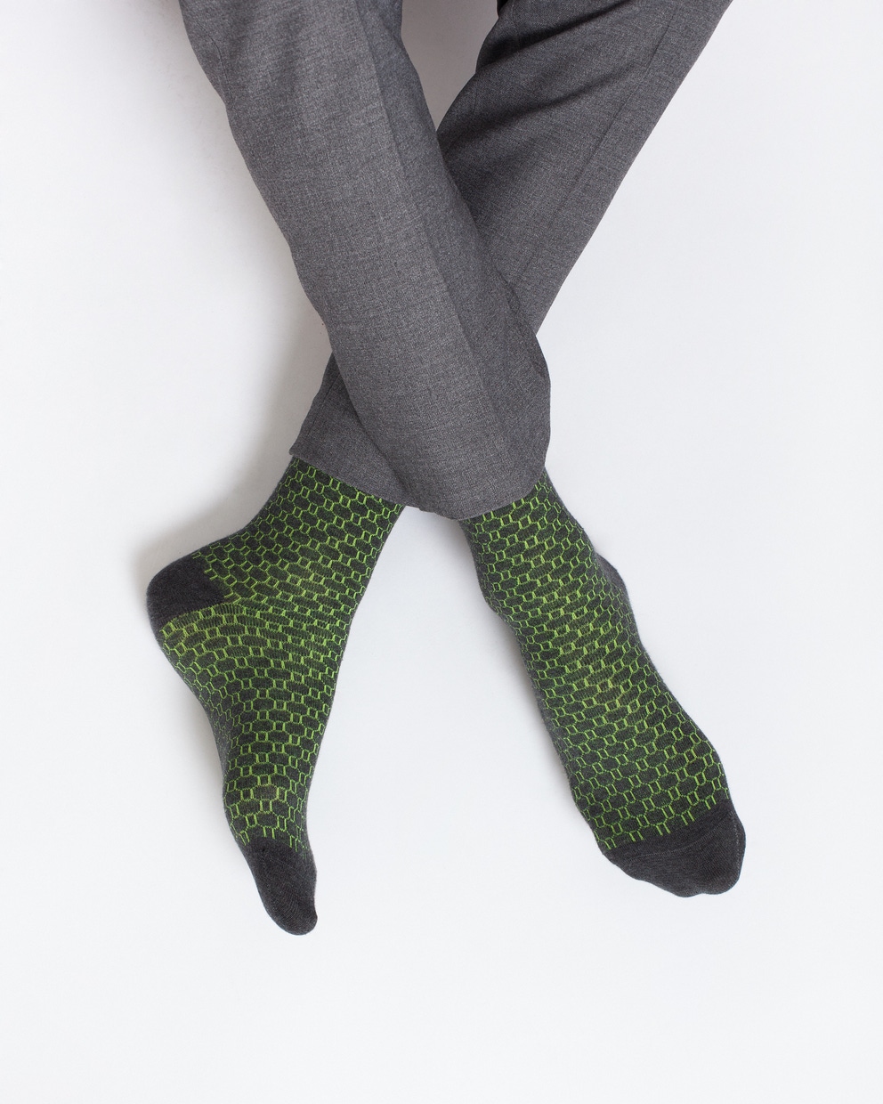 ECCO® Classic chaussettes mi-hautes nid d'abeille pour homme - Noir - Lifestyle image-1