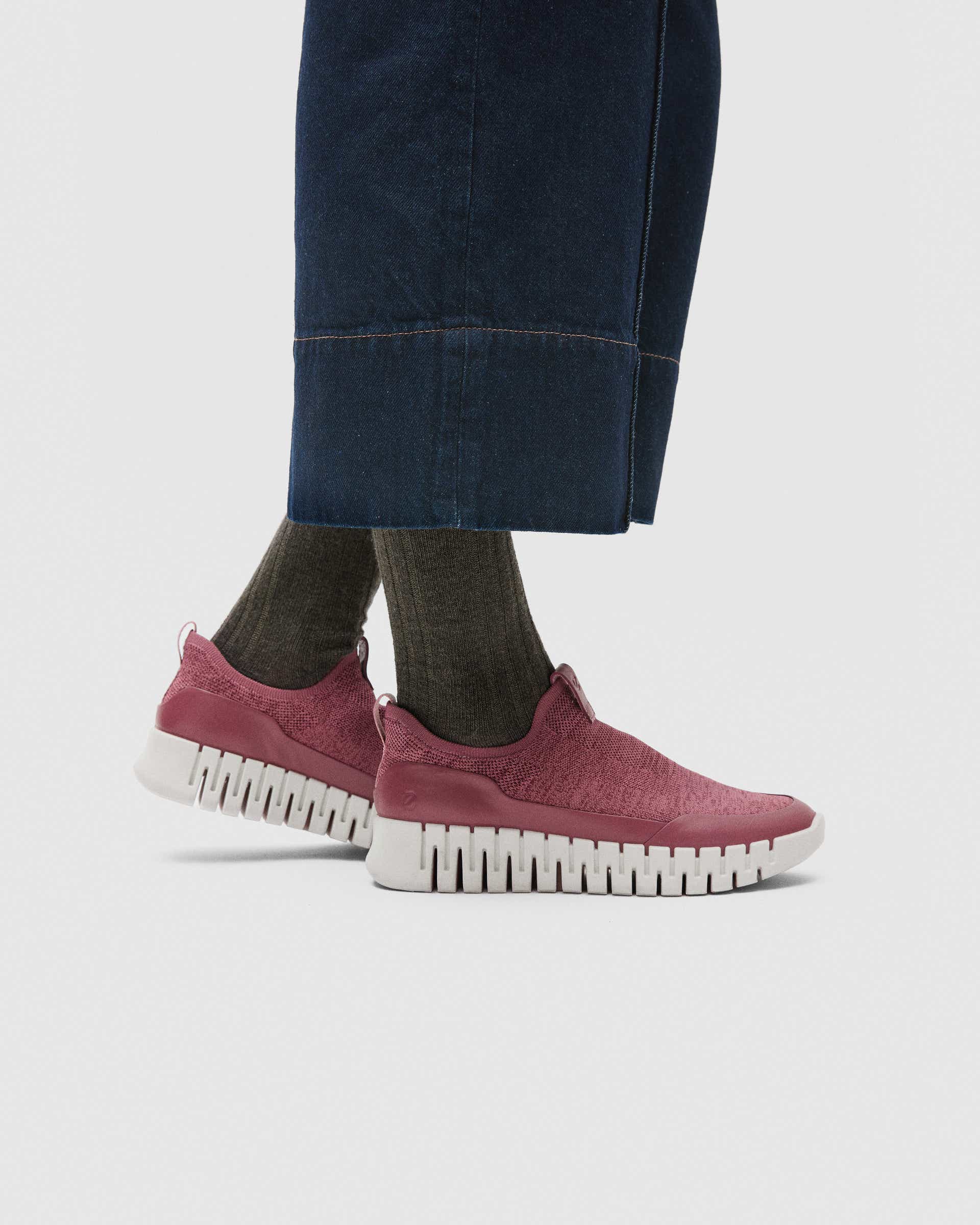 ECCO GRUUV - Rosa - Lifestyle image-1