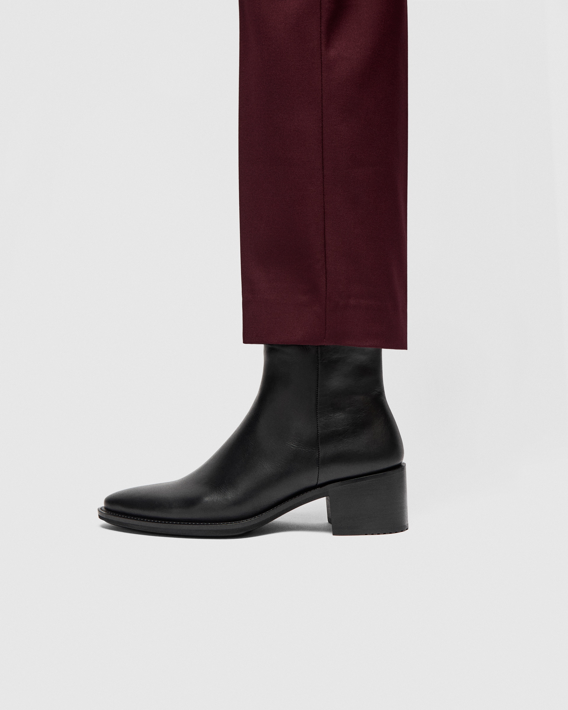 Women's ECCOยฎ Shape 35 Sartorelle Leather Ankle Boot - Black - Lifestyle image-1