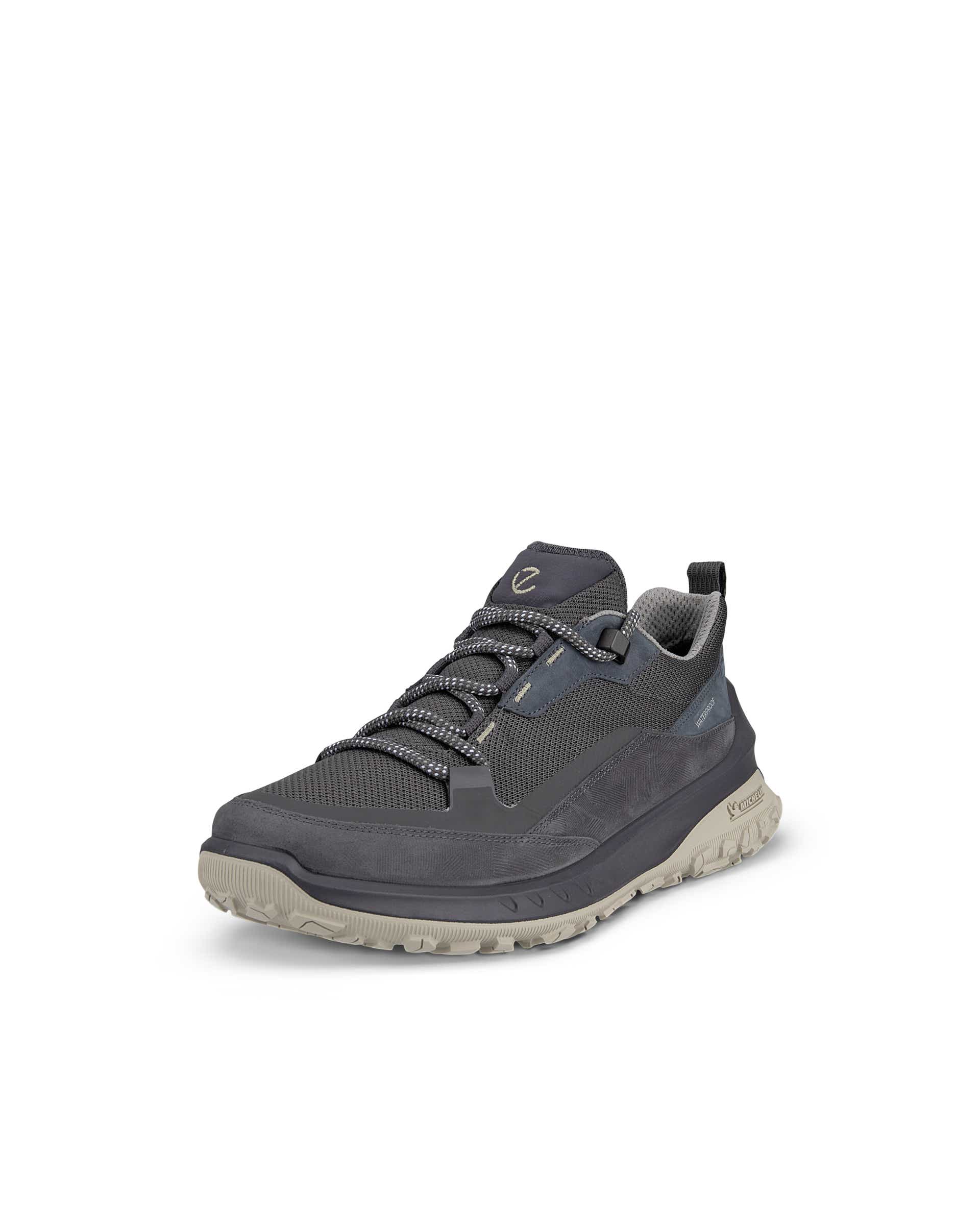ECCO ULT-TRN Low ウィメンズ ヌバックウォータープルーフハイキングシューズ - グレー - Main