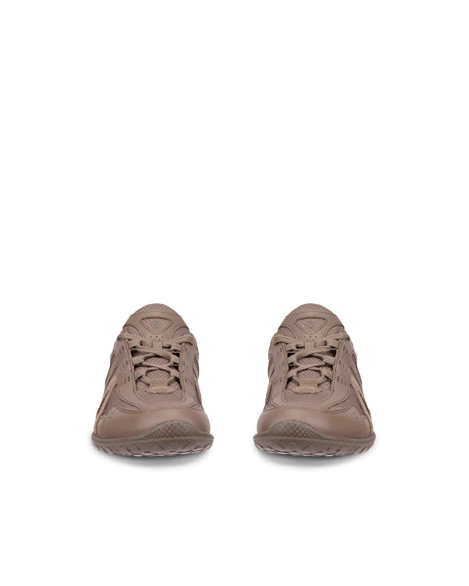 ECCO BIOM LITE W LOW - Marrón - Front pair