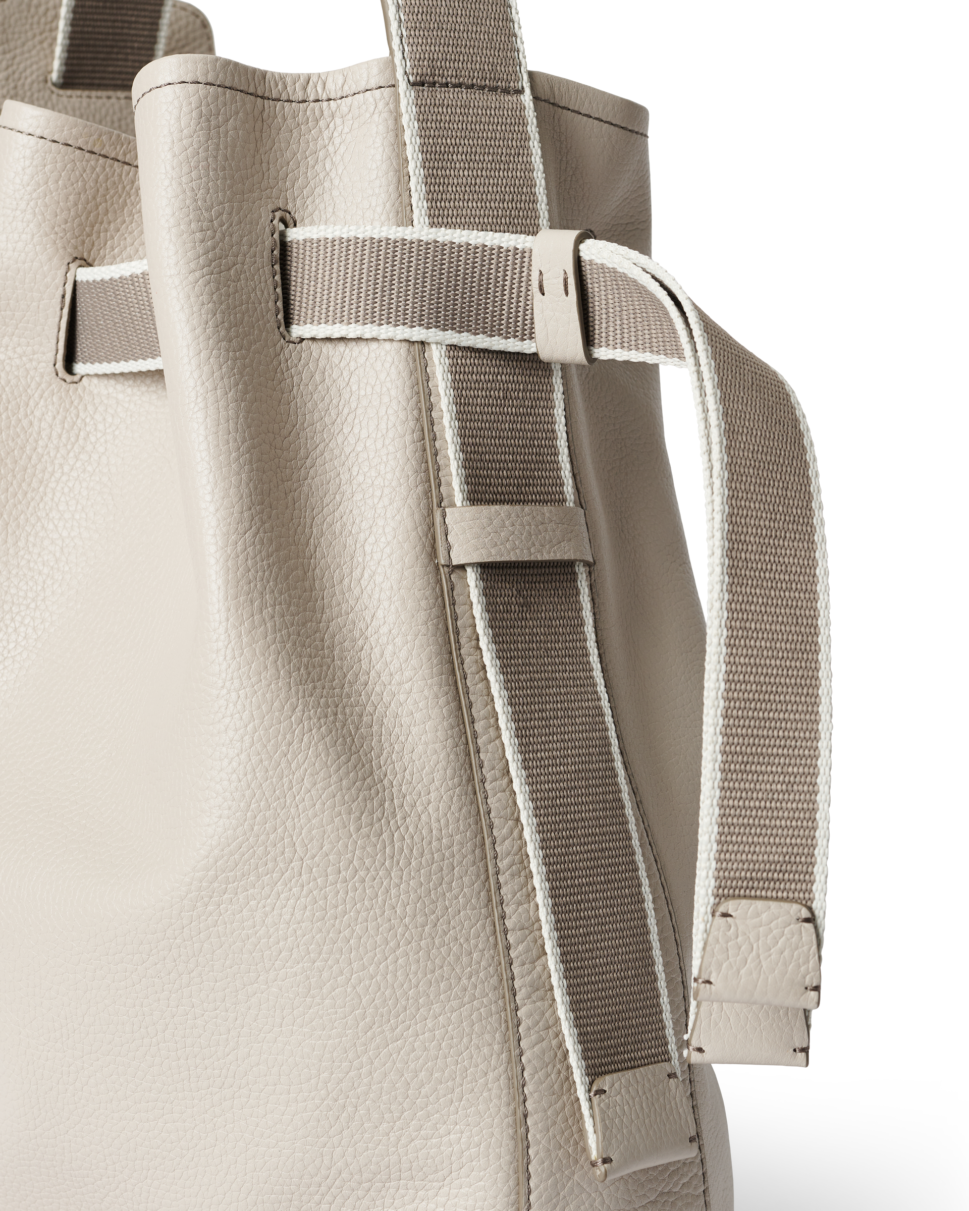 ECCO® Sail Leather Hobo Bag - Beige - Detail-1