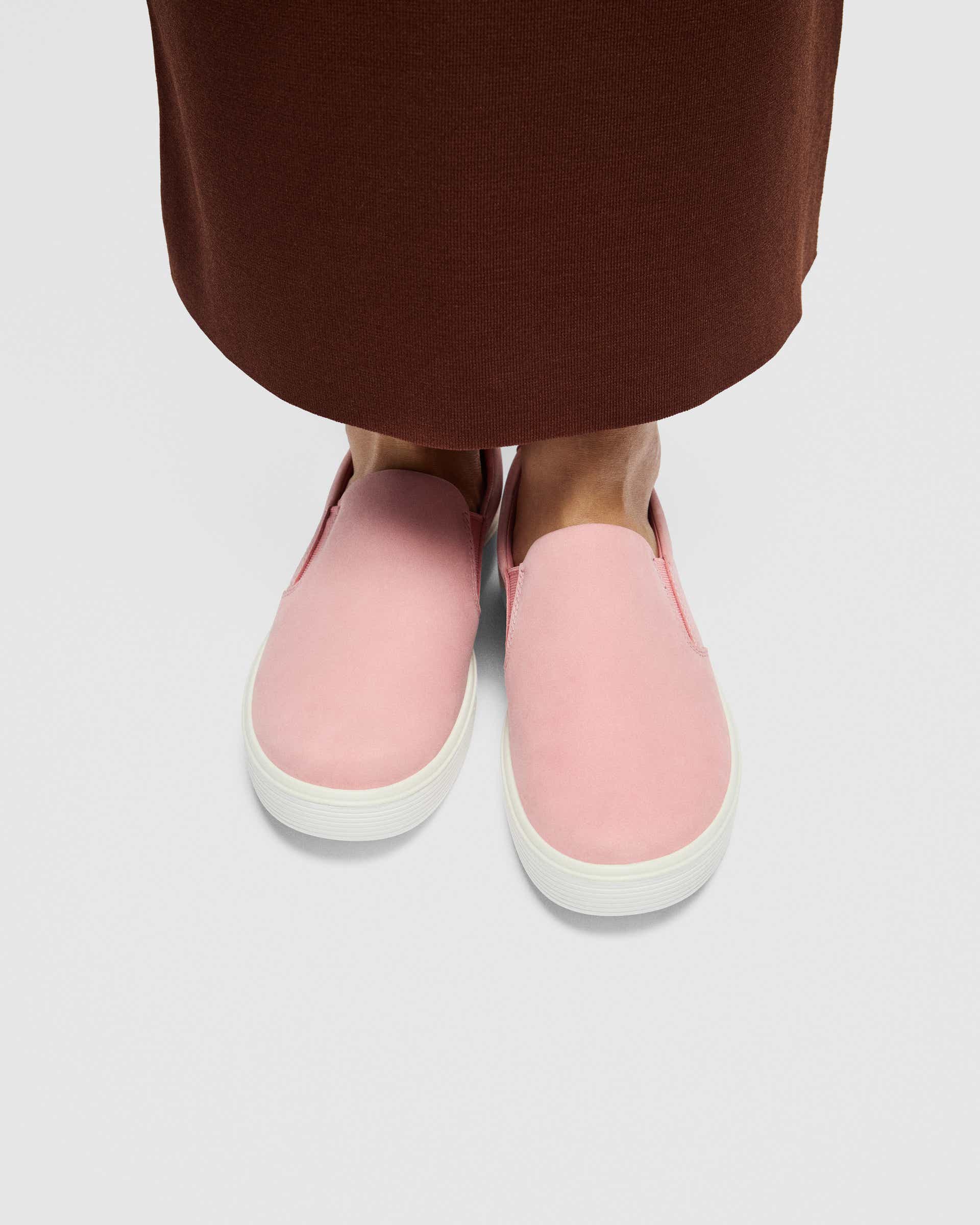 Dámské nubukové tenisky ECCO® Soft 60 - Růžová - Lifestyle image-1