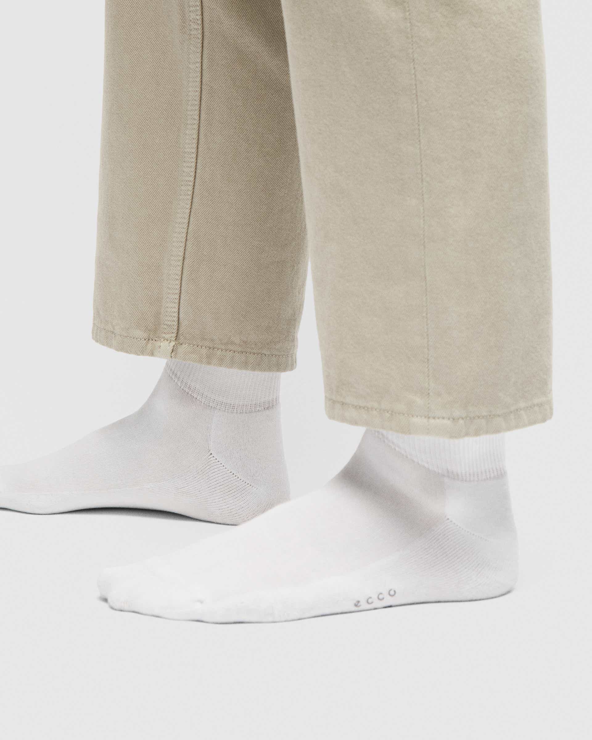 ECCO RETRO MID-CUT SOCKS - White - Lifestyle image-1