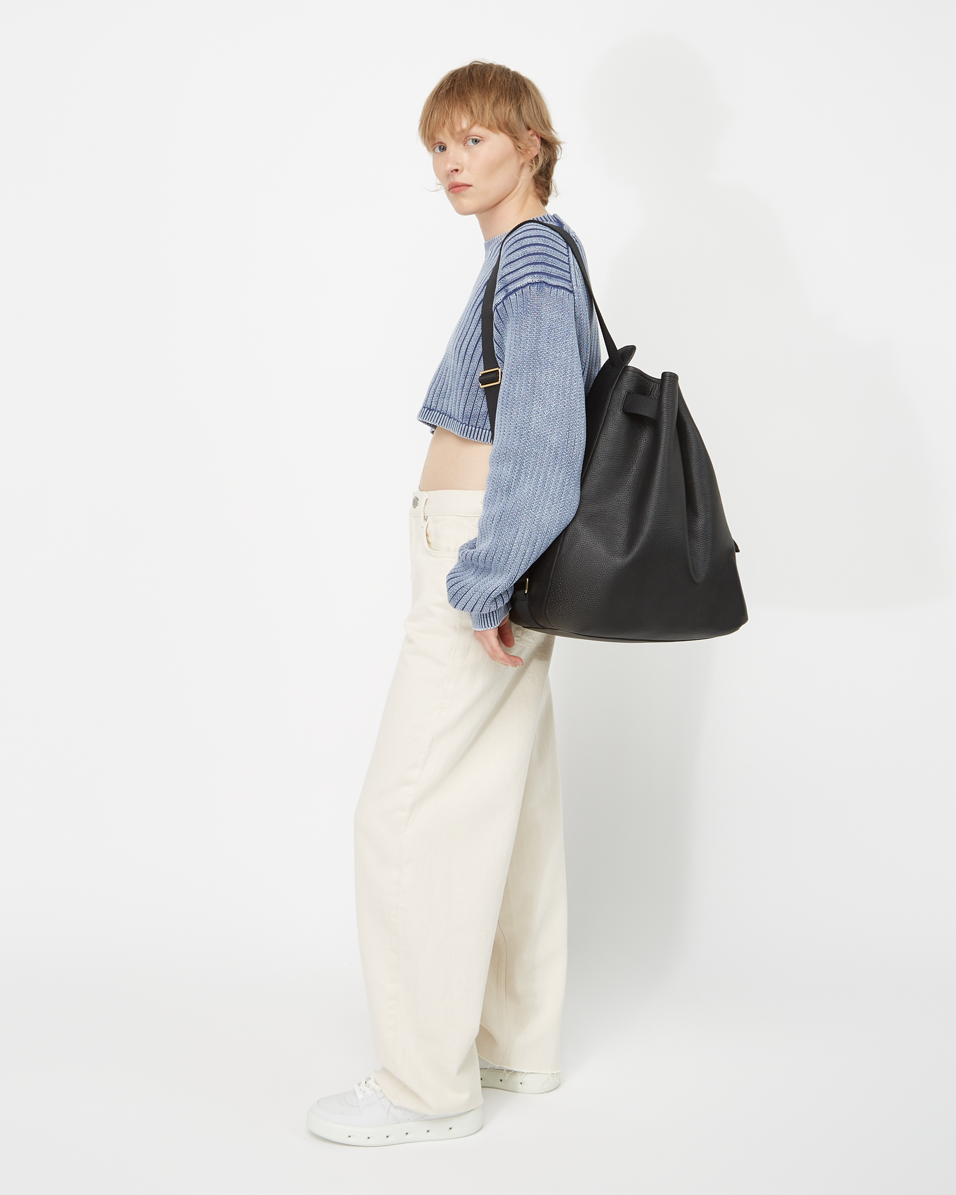 ECCO® Sail Leather Hobo Bag - Black - Modelshot-1