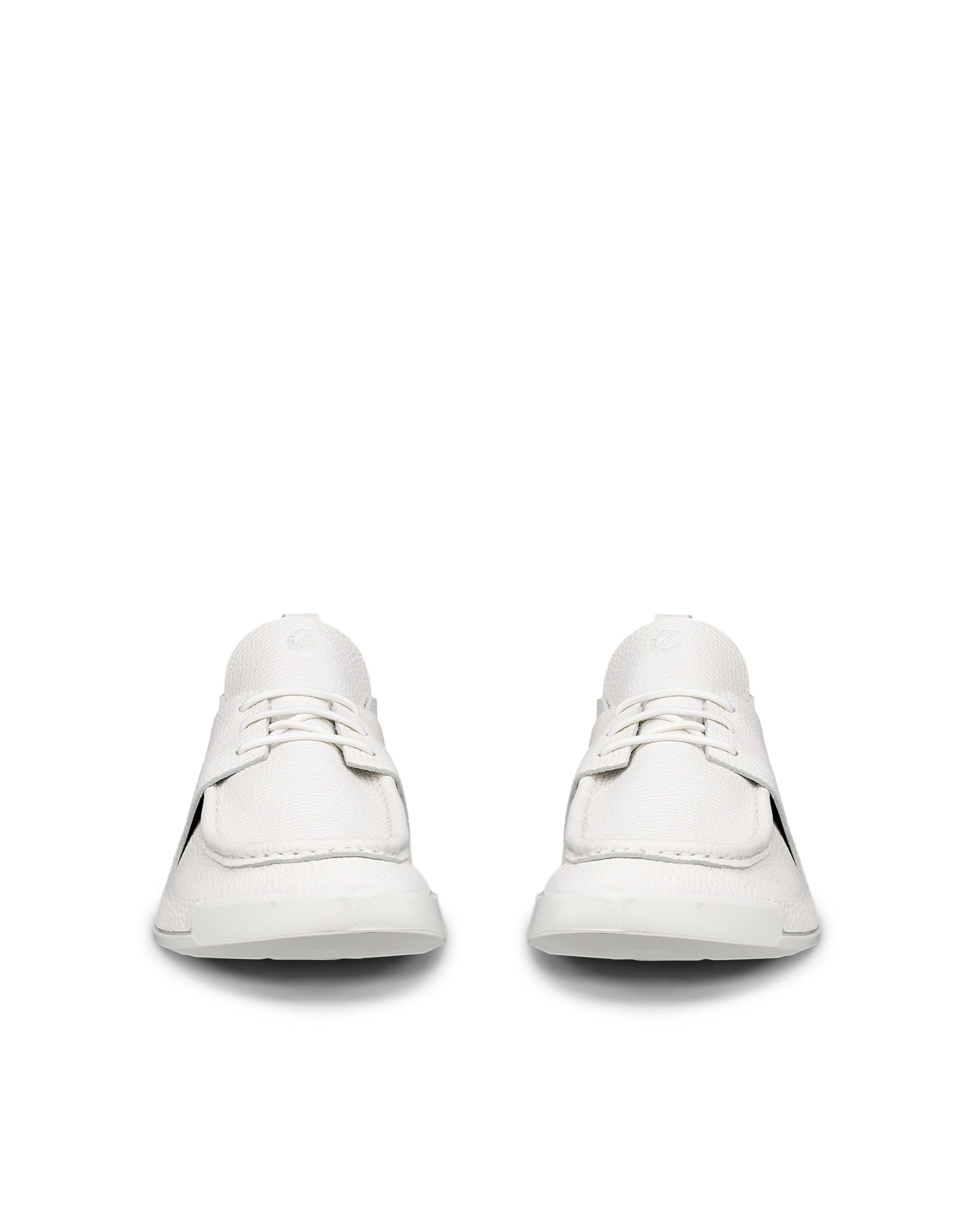 ECCO Cozmo メンズ レザーモックトゥシューズ - White - Front pair