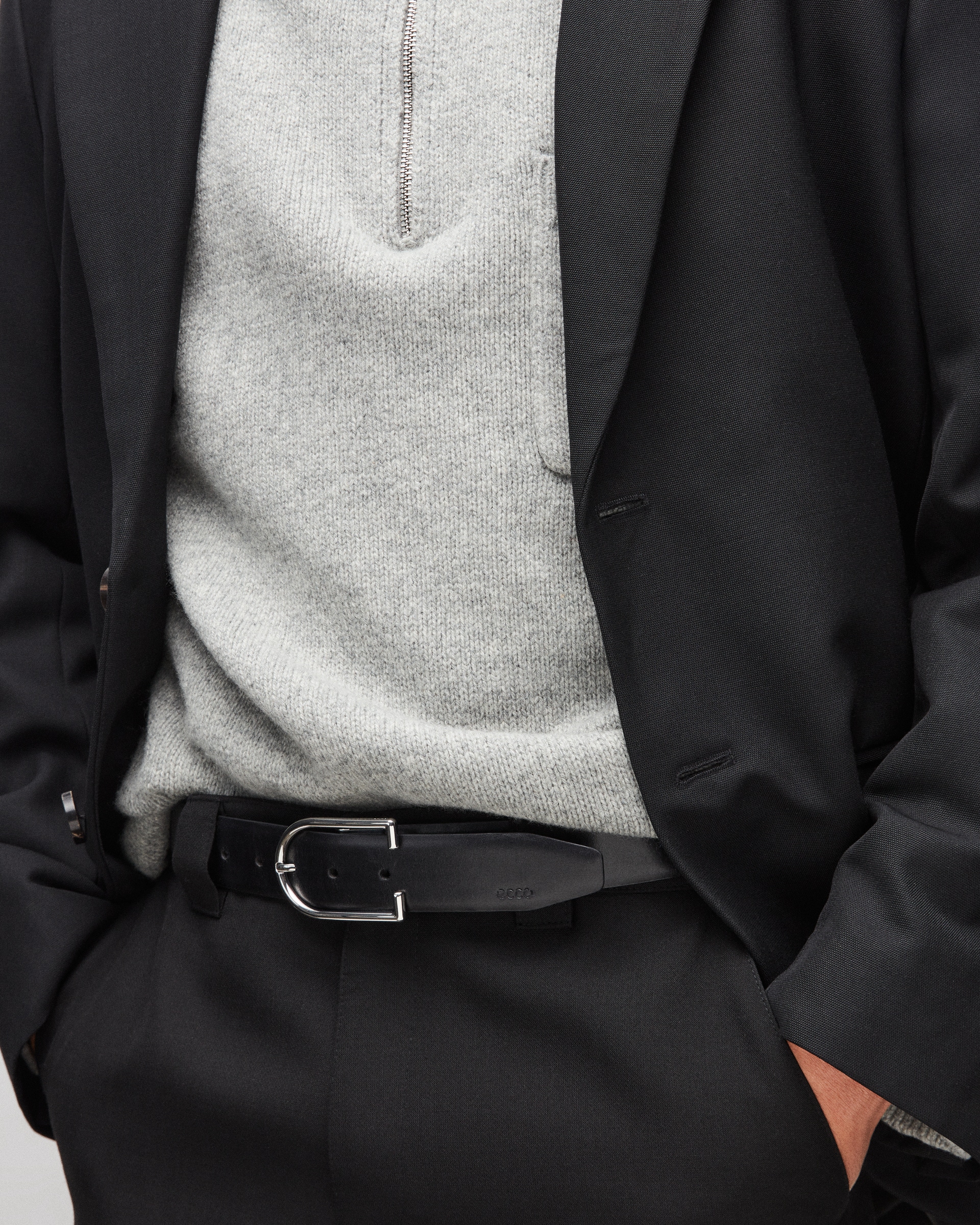 ECCO Belts Formal Reverse メンズ リバーシブルレザーベルト - ブラック - Lifestyle image-1