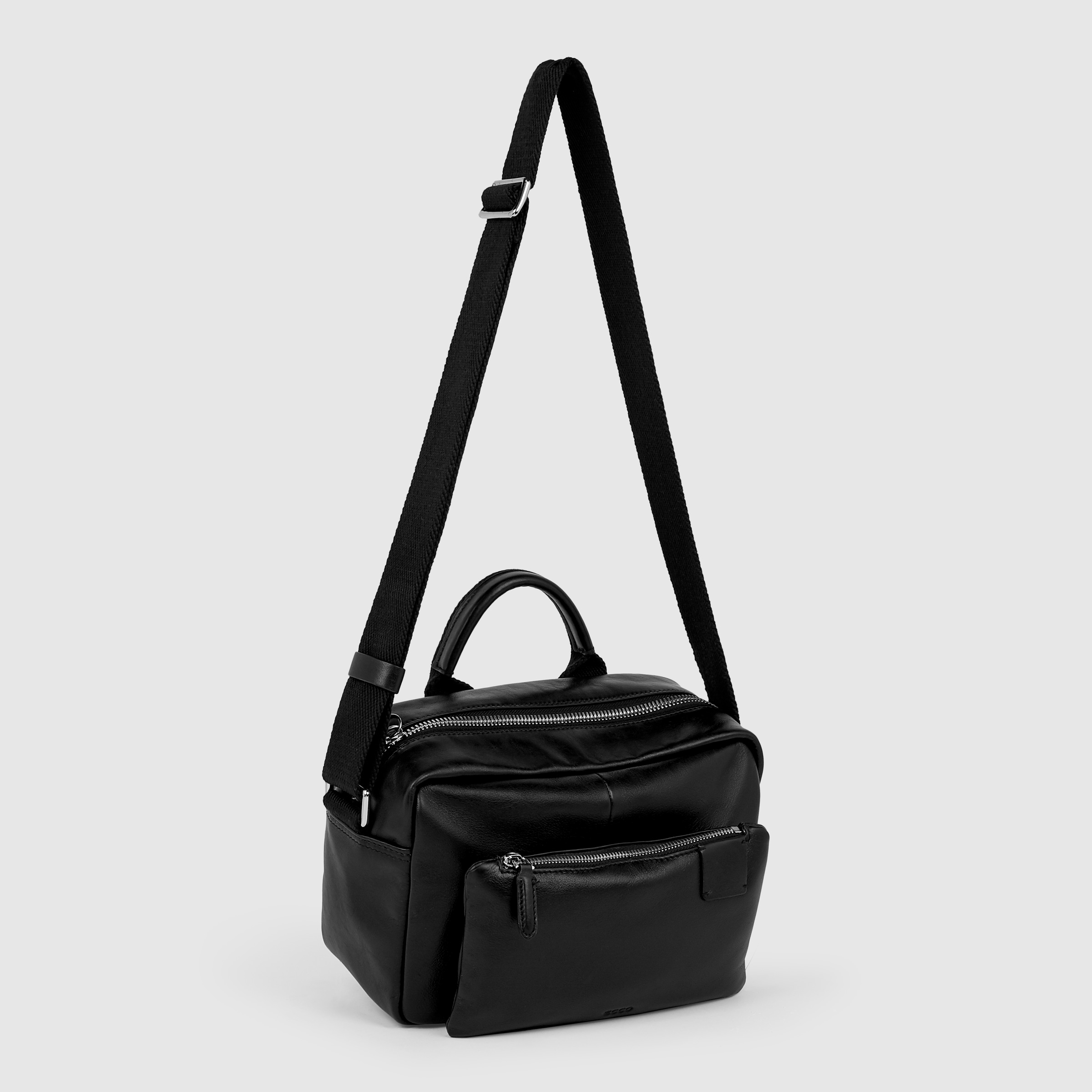 ECCO® Journey Leather Camera Bag | Black