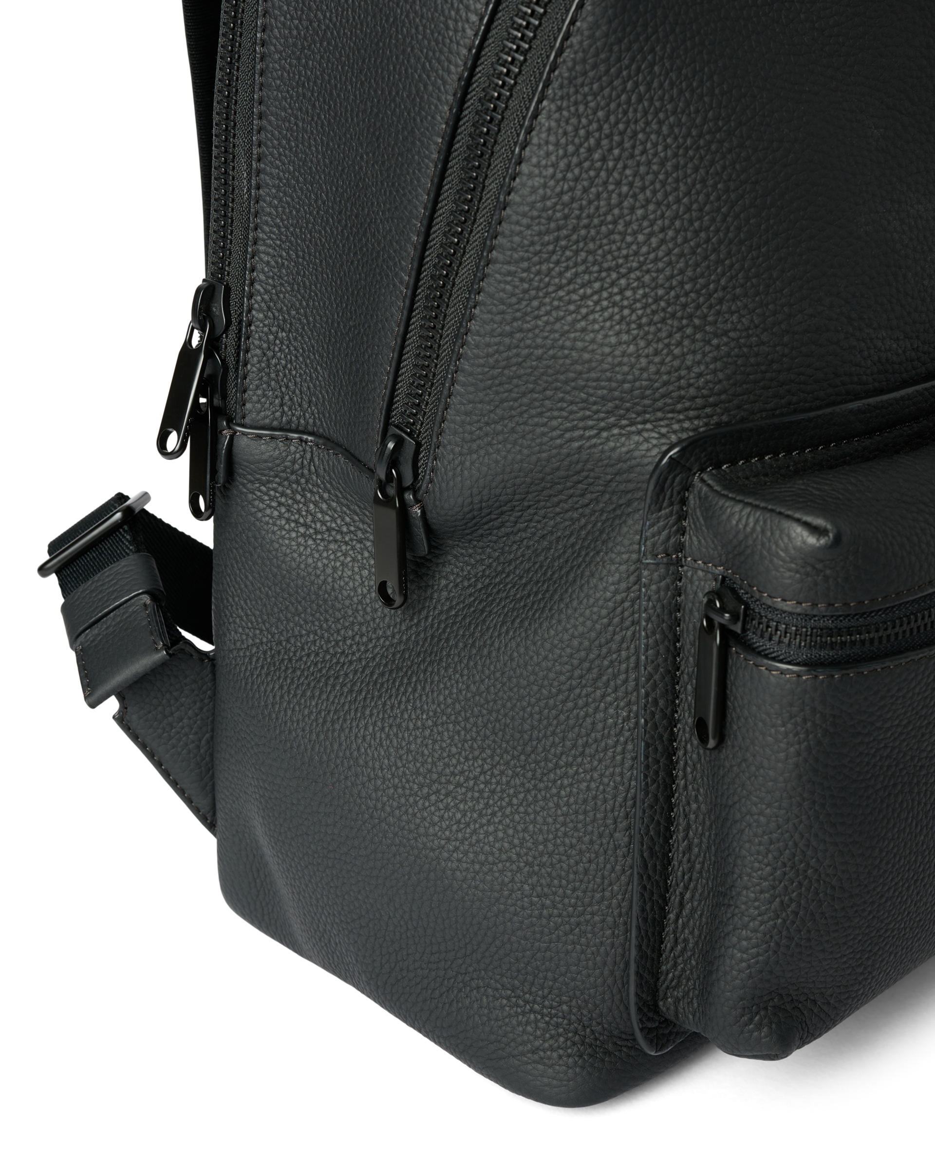 ECCO Round Pack L Soft Pebbled Leather - Negro - Detail-1