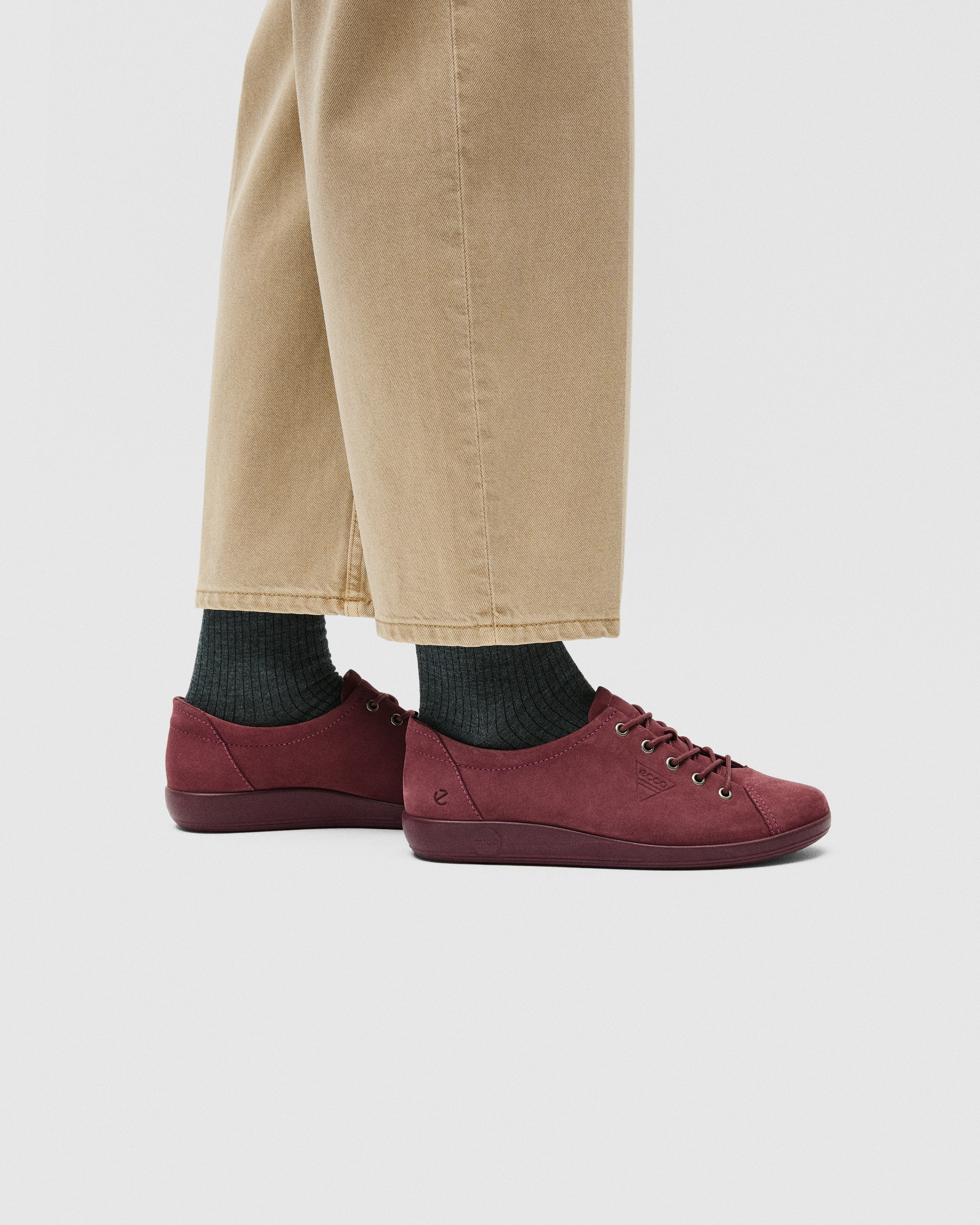 ECCO SOFT 2.0 - Rosa - Lifestyle image-1