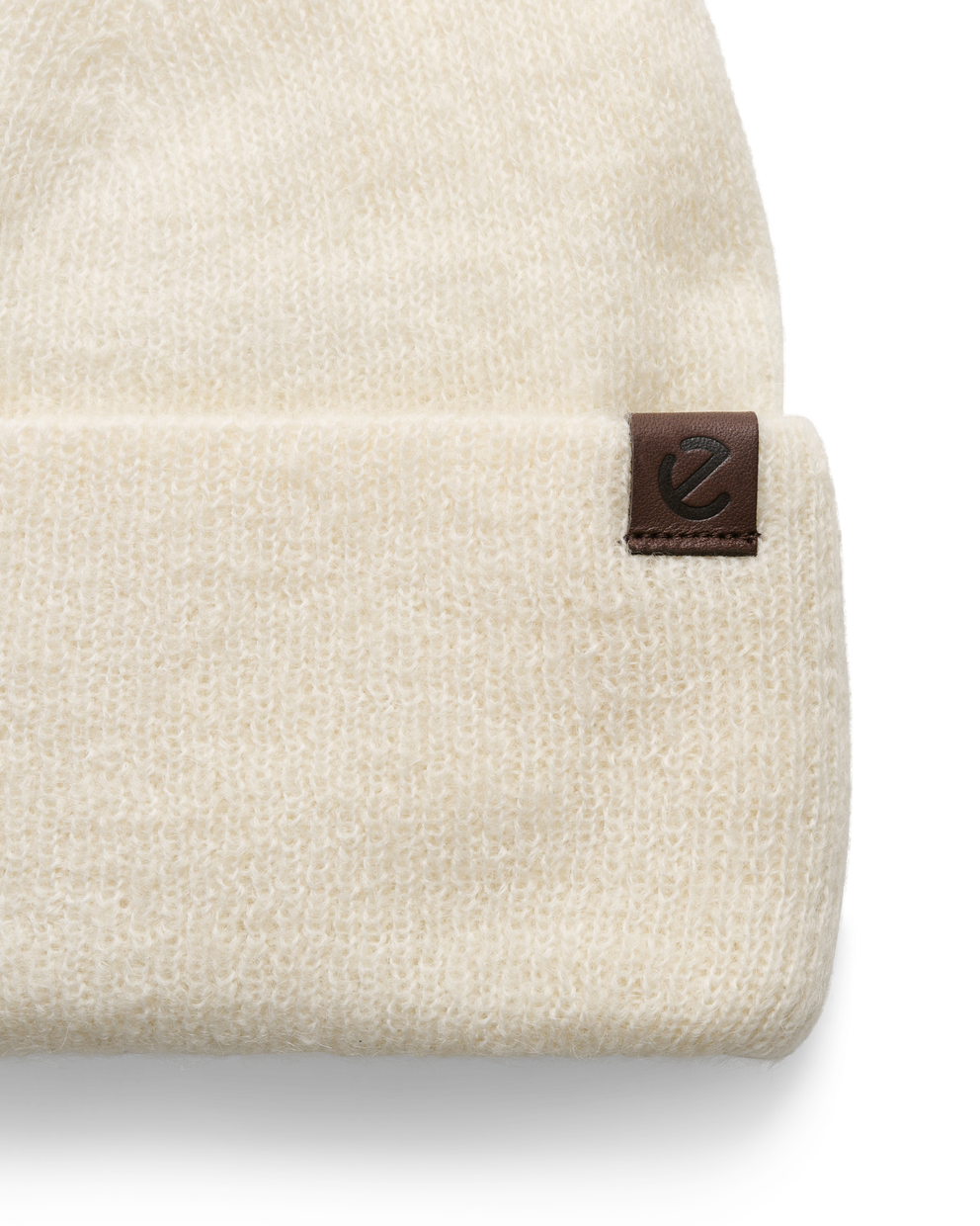 Ecco Women Fluffy Beanie - undefined - Detail-1